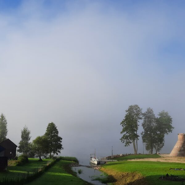 Rīta migla virs Dauvas